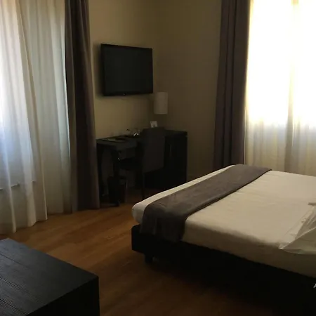 بيت ضيافة Rhome Terminal روما
