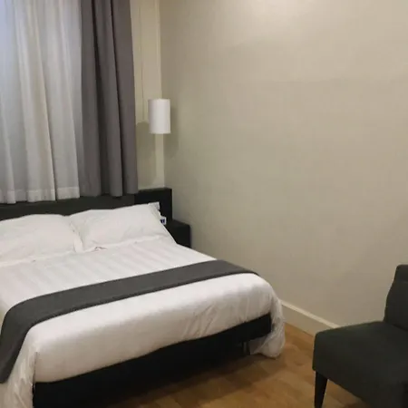 Gasthuis Rhome Terminal 2*