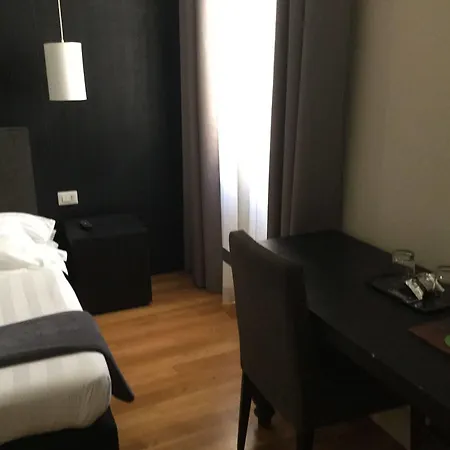 Gasthuis Rhome Terminal 2*