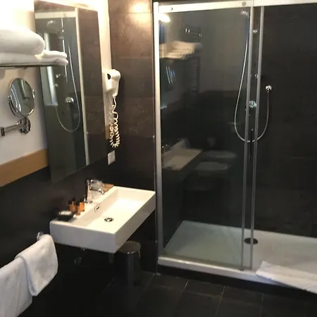 Gasthuis Rhome Terminal 2*